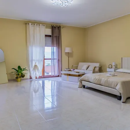 Daire Gold House *