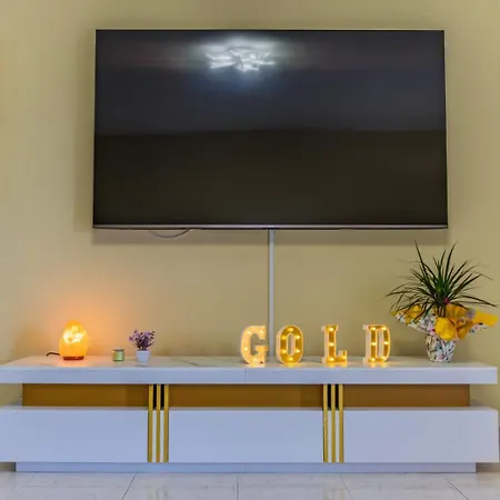 Apartman Gold House *